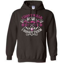Hunting-T-shirt--I-don't-wear-bows-I-shoot-them