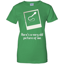Here-Is-A-Very-Old-Picture-of-Me-Funny-Joking-T-Shirt