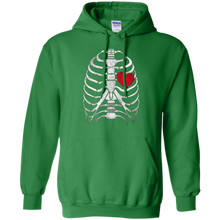 Halloween-Skeleton-Ribcage-With-Heart-Costume-T-Shirt