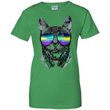 Cool-DJ-Cat-With-Rainbow-Sunglasses-T-Shirt