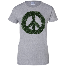 Christmas-Peace-Wreath-T-Shirt