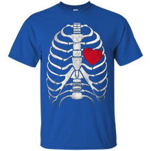 Halloween-Skeleton-Ribcage-With-Heart-Costume-T-Shirt