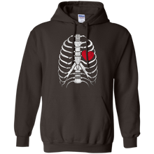 Halloween-Skeleton-Ribcage-With-Heart-Costume-T-Shirt