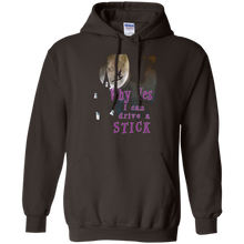 Halloween-T-Shirt---Why-yes-i-can-drive-a-stick