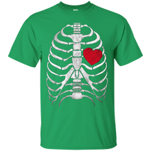 Halloween-Skeleton-Ribcage-With-Heart-Costume-T-Shirt