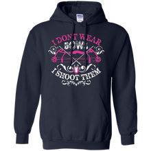 Hunting-T-shirt--I-don't-wear-bows-I-shoot-them