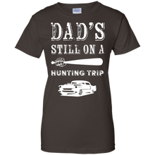 Dad's-Still-On-Hunting-Trip-T-shirt