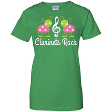 Clarinet-Player-Music-T-shirt-Cute-Clarinetist-Gift-Tee