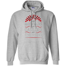 HIKING-T-shirt-MOUNTAINS-ARE-CALLING-AND-I-MUST-GO