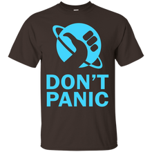 Hitchhikers-Guide-to-the-Galaxy---Don't-Panic-T-Shirt